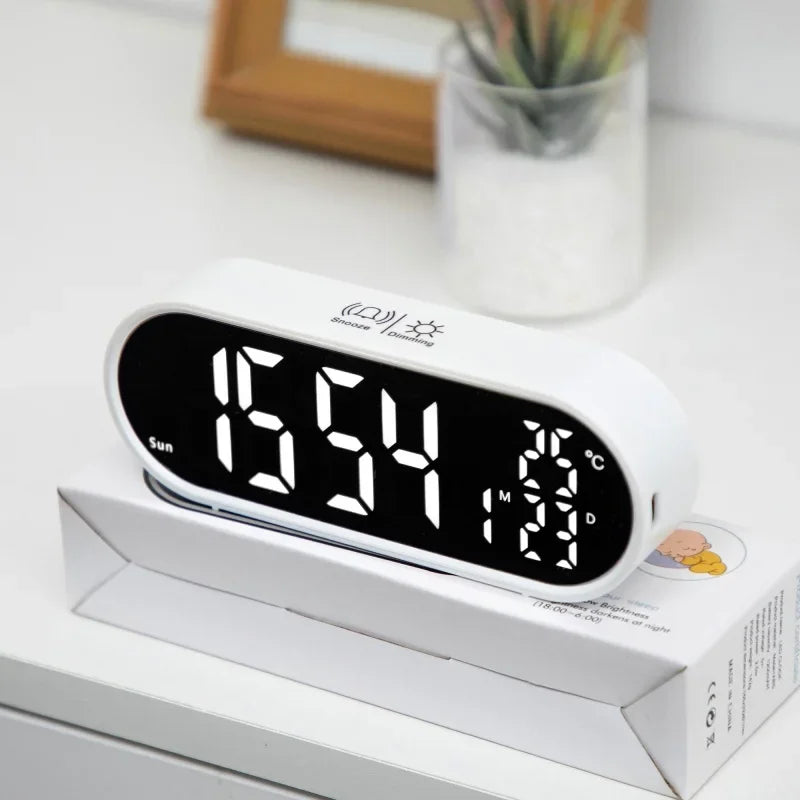 Smart LED Alarm Clock – Voice Control, Temperature, Date & Week Display with Dual Alarms, Night Mode & Snooze